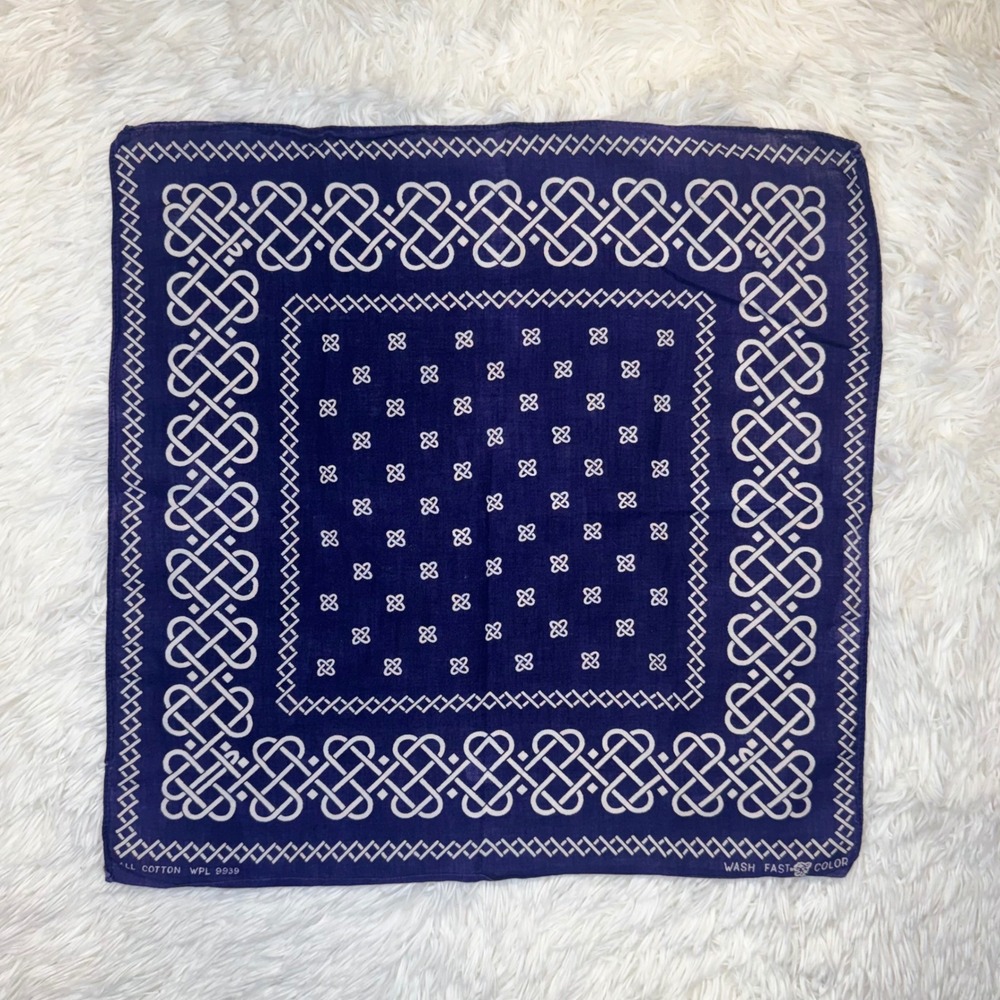 Vintage Tiger Brand Fast Color Bandana Navy Blue Celtic Endless Knot WPL 9939